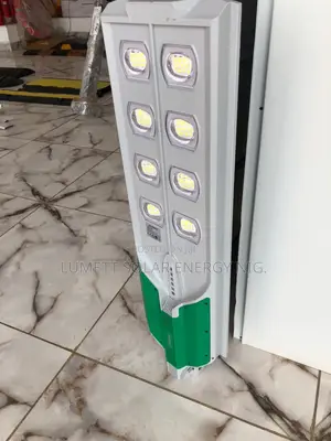 NEWVEW 300W Solar LED Light for Streets and Compounds
