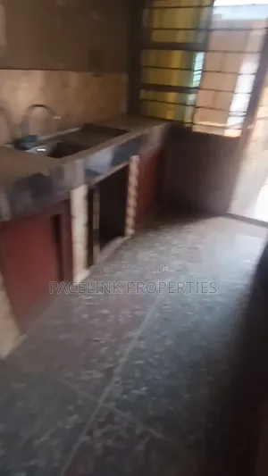 3bdrm Apartment in Alimosho, Iyana Ipaja for rent