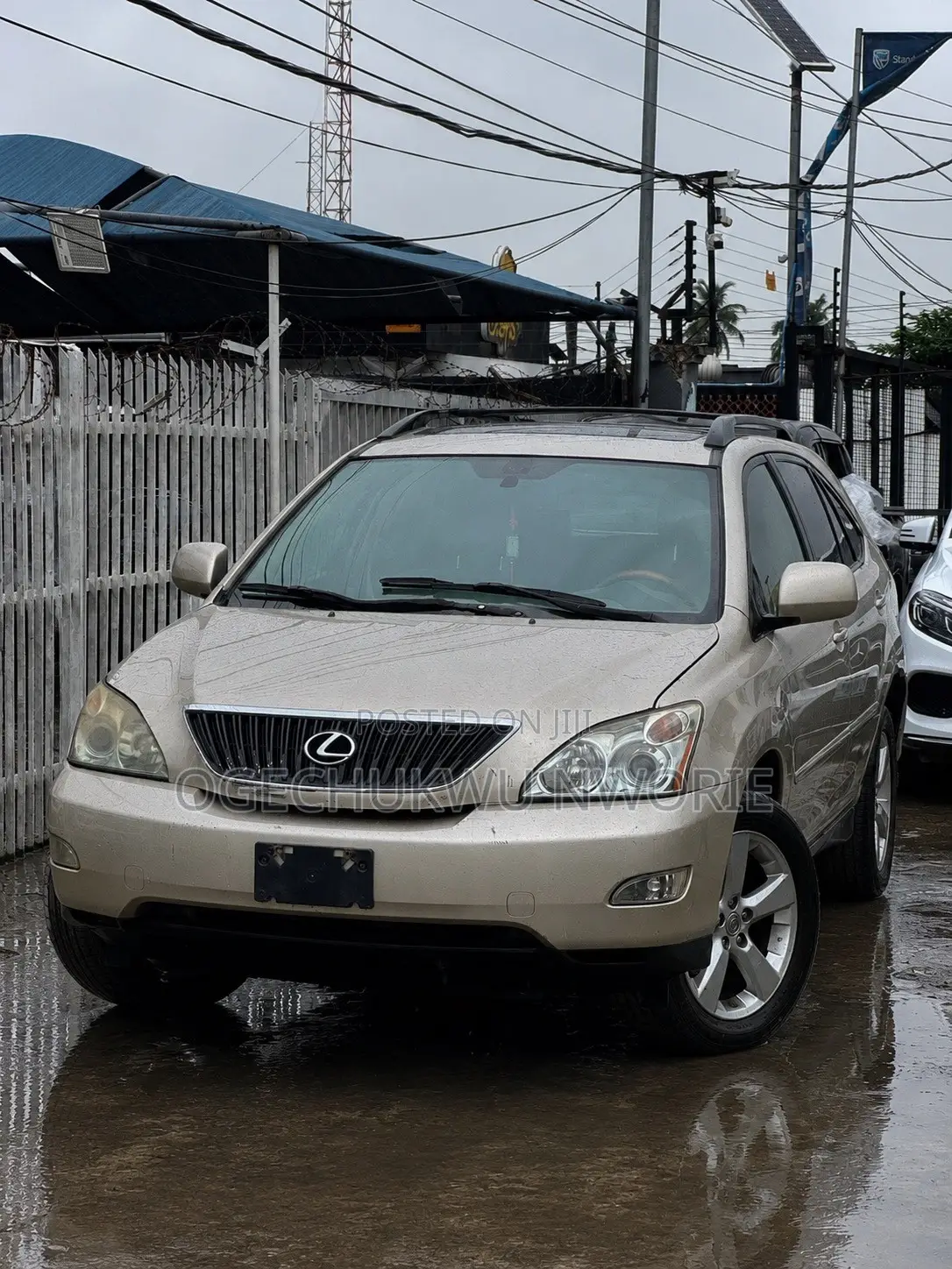 Lexus RX 330 2004 Gold