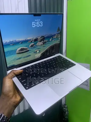 Laptop Apple MacBook Pro 2023 M3 18GB Apple M3 Pro SSD 512GB