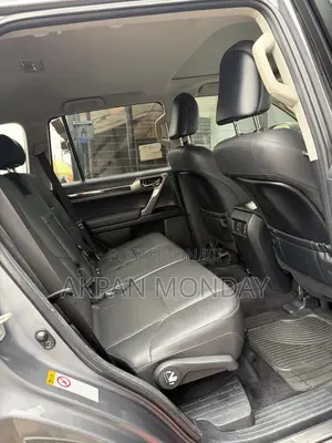 Lexus GX 460 Base 2015 Gray