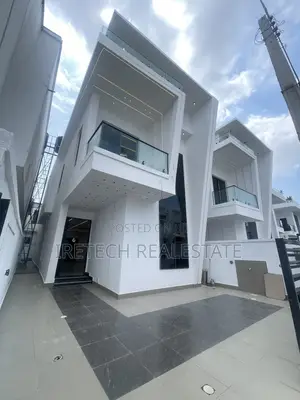 4bdrm Duplex in Ajah In A Code To for sale