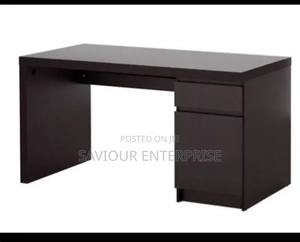 HDF Office Table