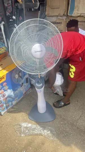Qasa 18 Inches Rechargeable Fan