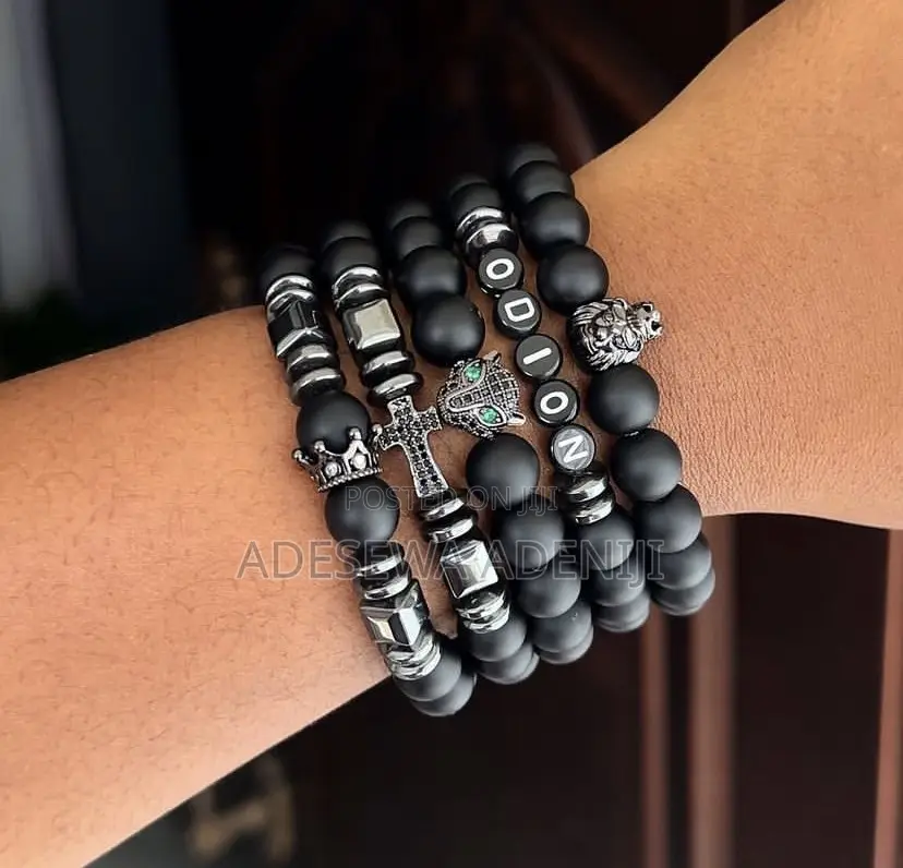 Customize Name Handcrafted Beaded Bracelets Unisex Gift Ideas