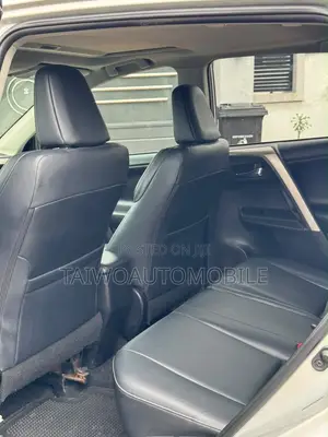 Toyota RAV4 2014 Silver