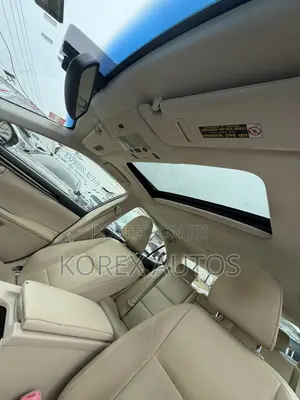 Lexus ES 350 FWD 2013 White