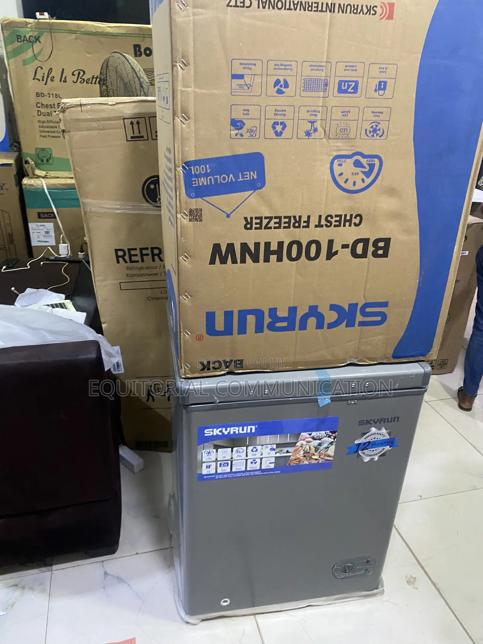 Skyrun 100-Litre Deep Freezer With Practical Storage Design