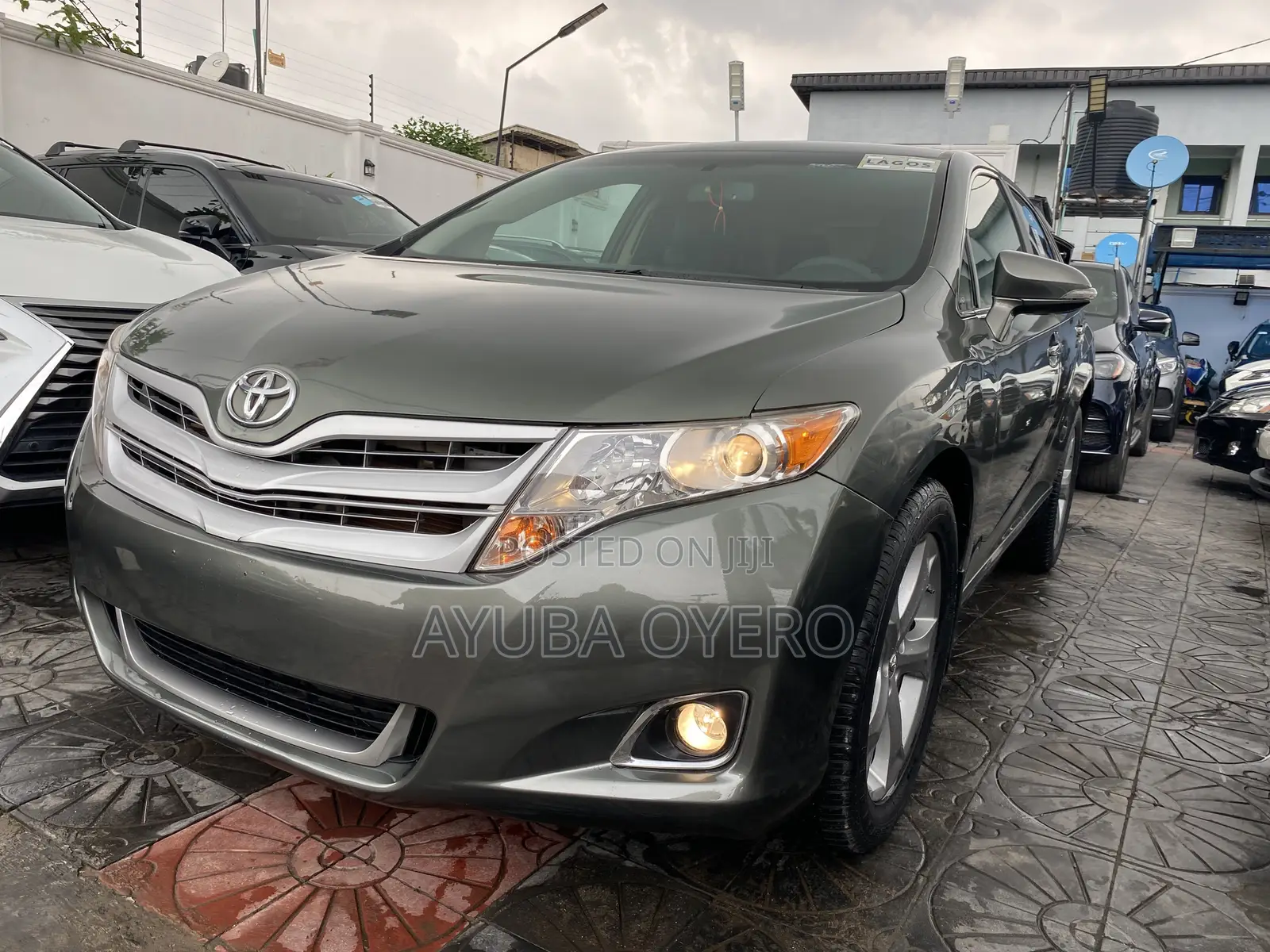 Toyota Venza LE 2015