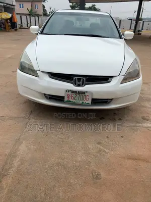 Honda Accord 2005 White