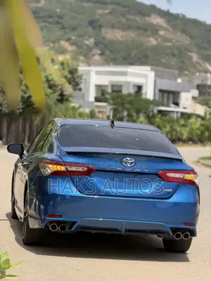 Toyota Camry 2019 Blue