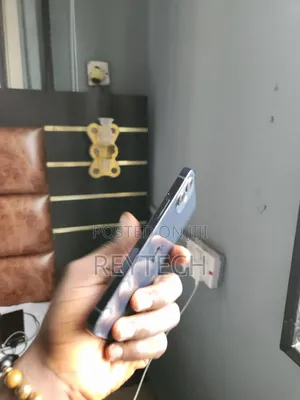 Apple iPhone 12 64 GB Blue