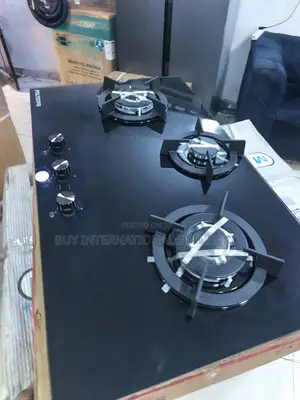 Polystar Three-Burner Hob for Regular Home Cooking