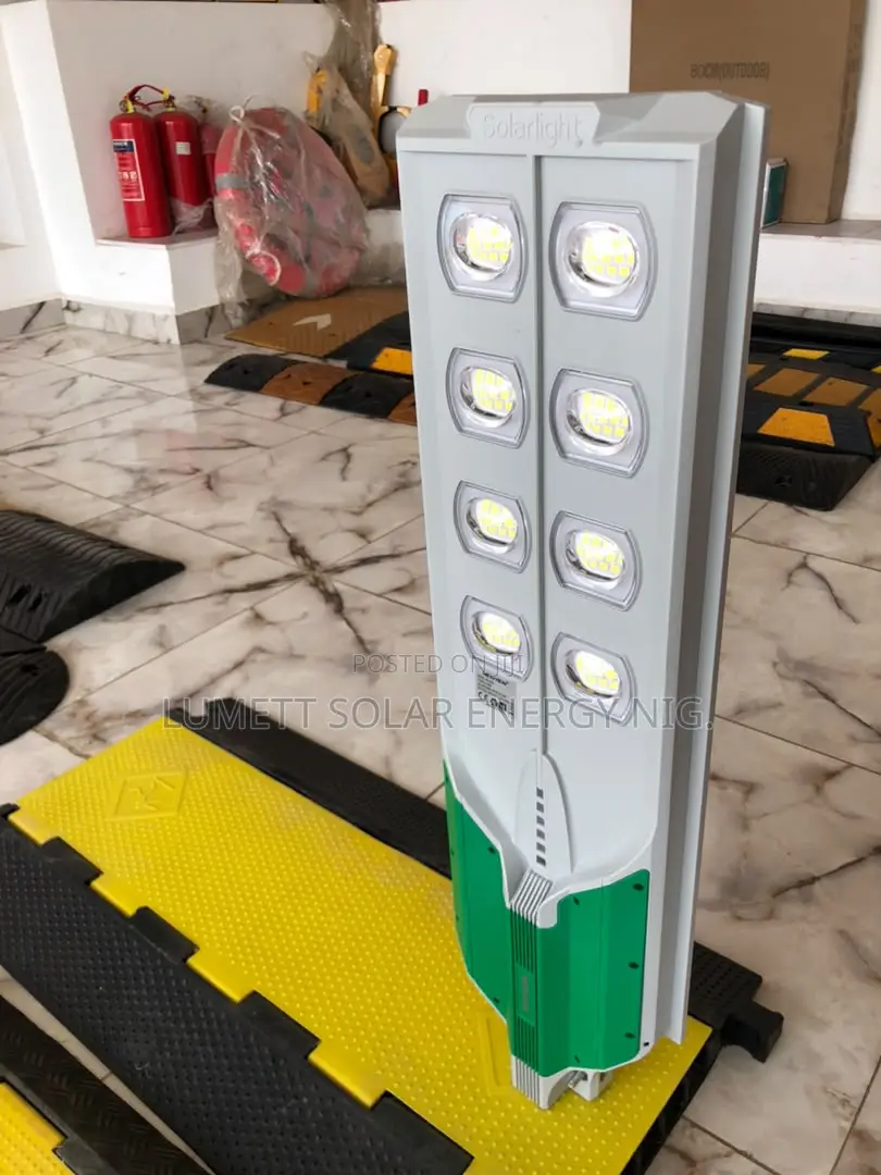 Safety Commercial 300W Solar Powered Road Light