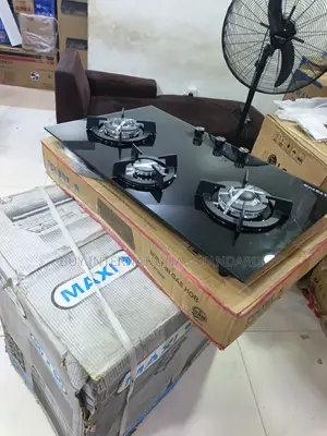 Polystar Three-Burner Hob for Regular Home Cooking