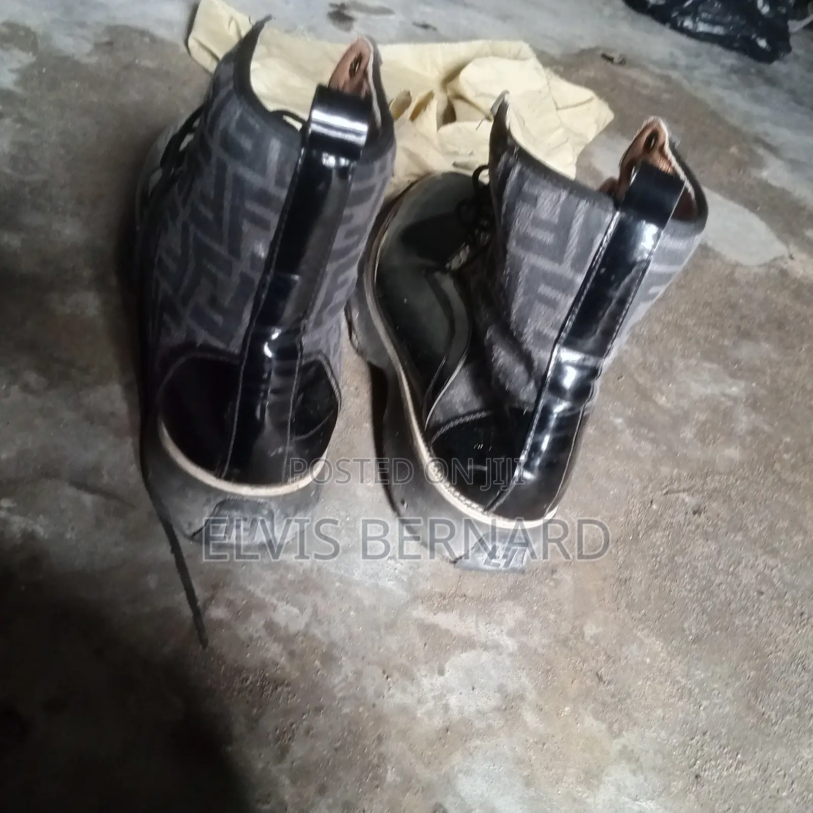 Boot for Sales