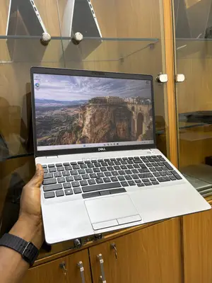 Laptop Dell Latitude 5510 8GB Intel Core i5 SSD 256GB