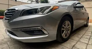 Hyundai Sonata SE 2016 Blue