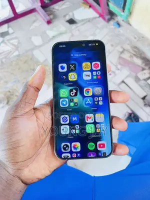 Apple iPhone 16 Pro Max 256 GB White