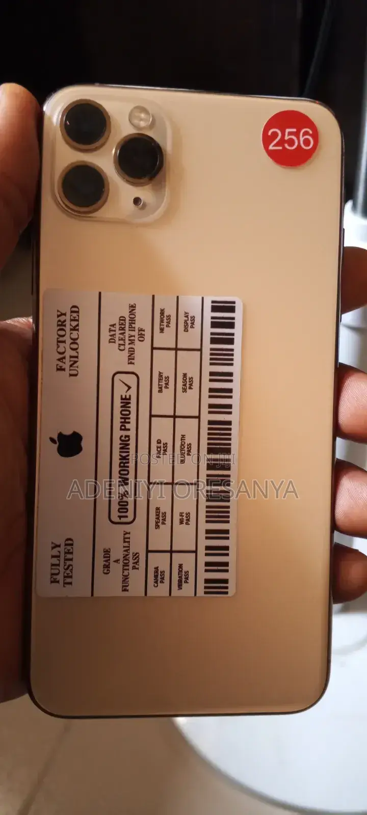 Apple iPhone 11 256 GB Gold