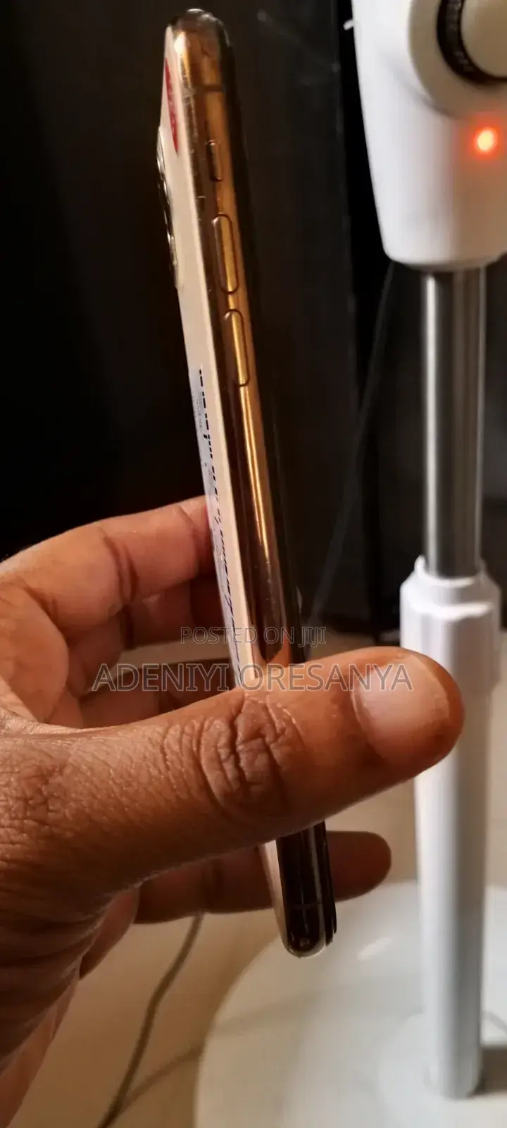 Apple iPhone 11 256 GB Gold