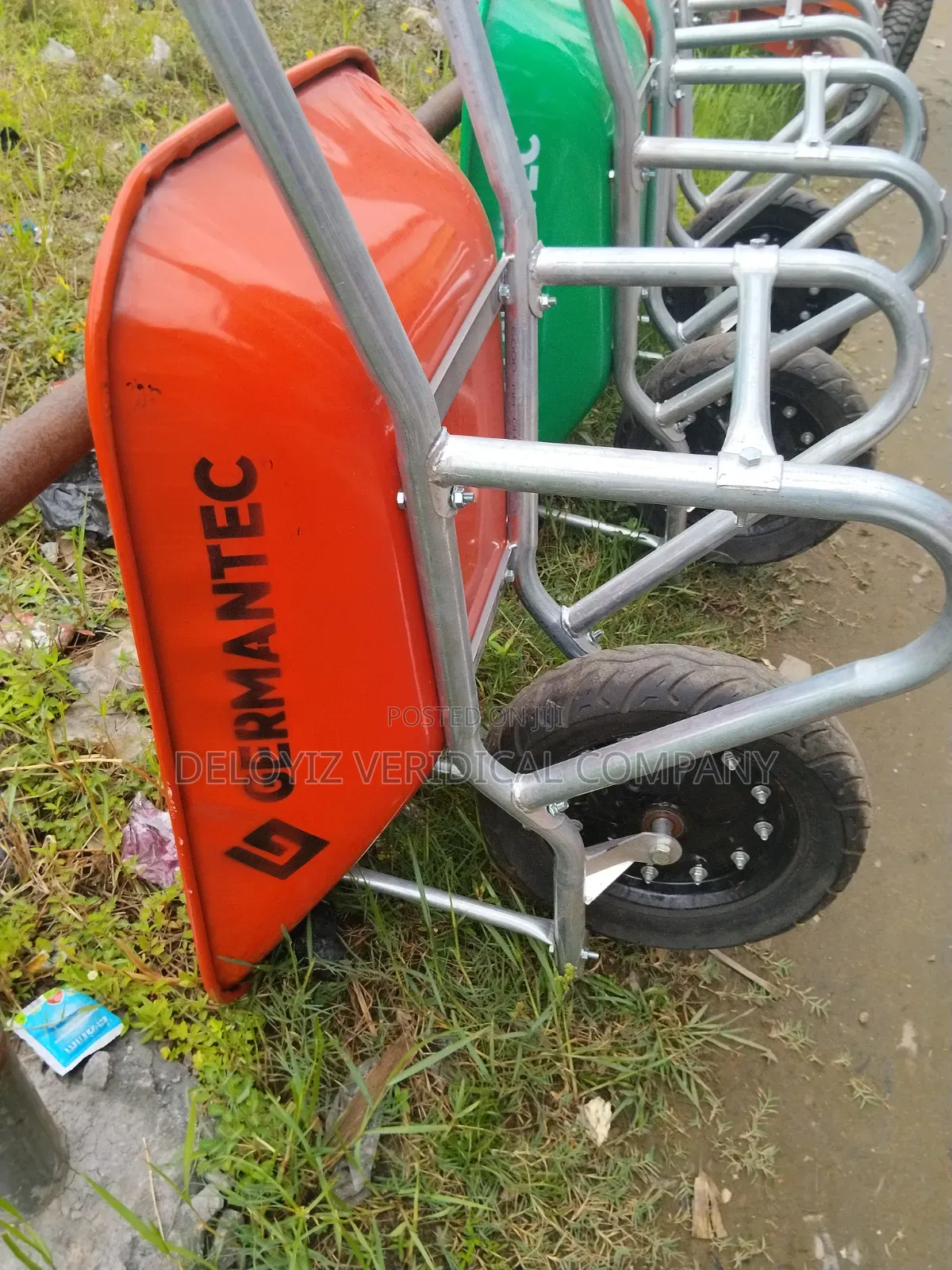 Wheel Barrow . Heavy Duty.