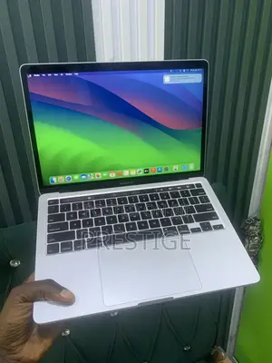 Laptop Apple MacBook Pro 2020 16GB Intel Core i5 SSD 1T