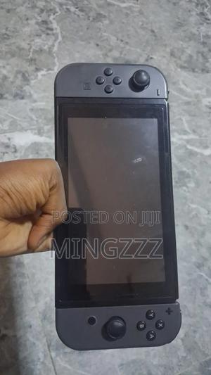 Nintendo Switch Console