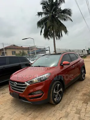 Hyundai Tucson 2016 Orange