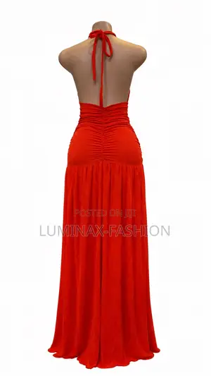 Stunny Sexy Long Gown