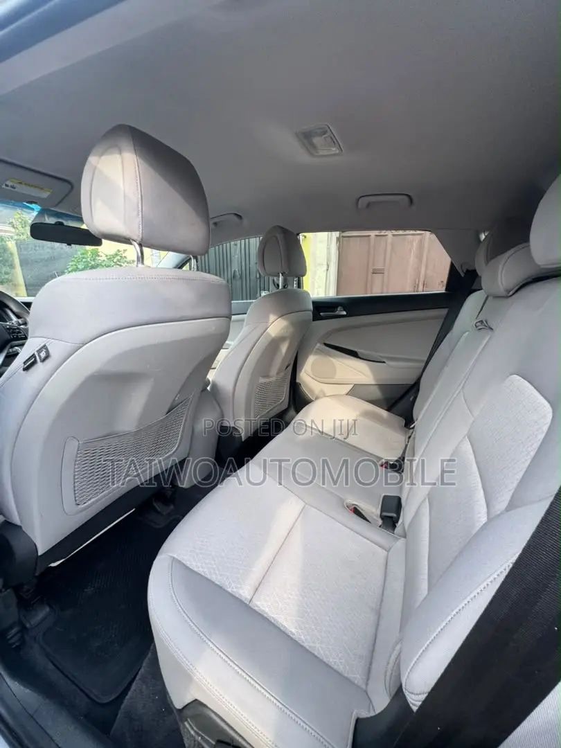 Hyundai Tucson 2016 Silver