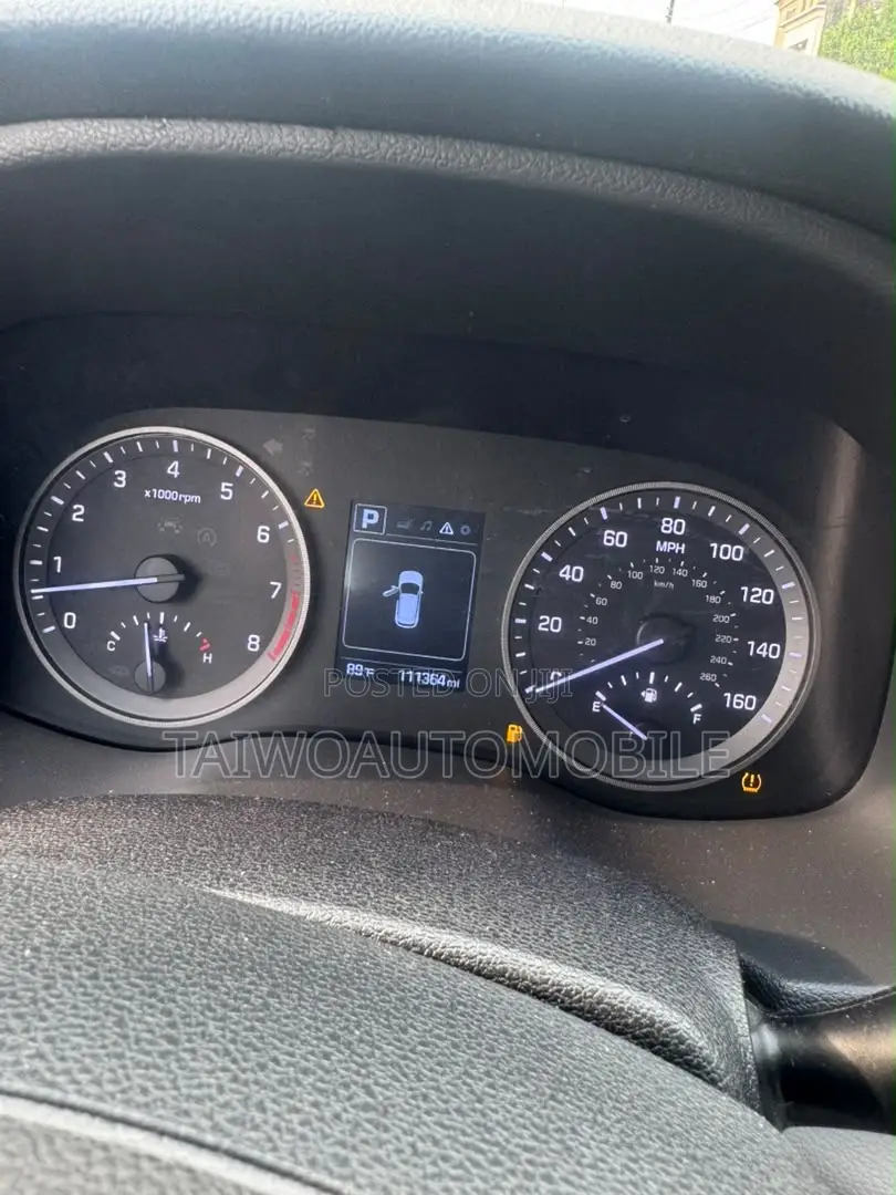 Hyundai Tucson 2016 Silver
