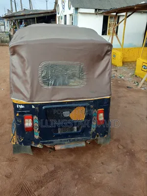 Bajaj RE 2020 Blue