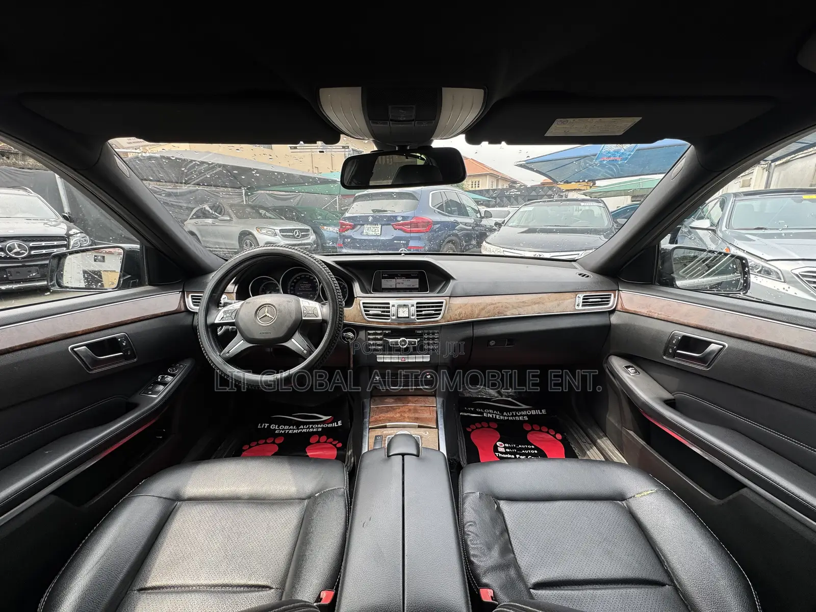 Mercedes-Benz E200 2014 Black