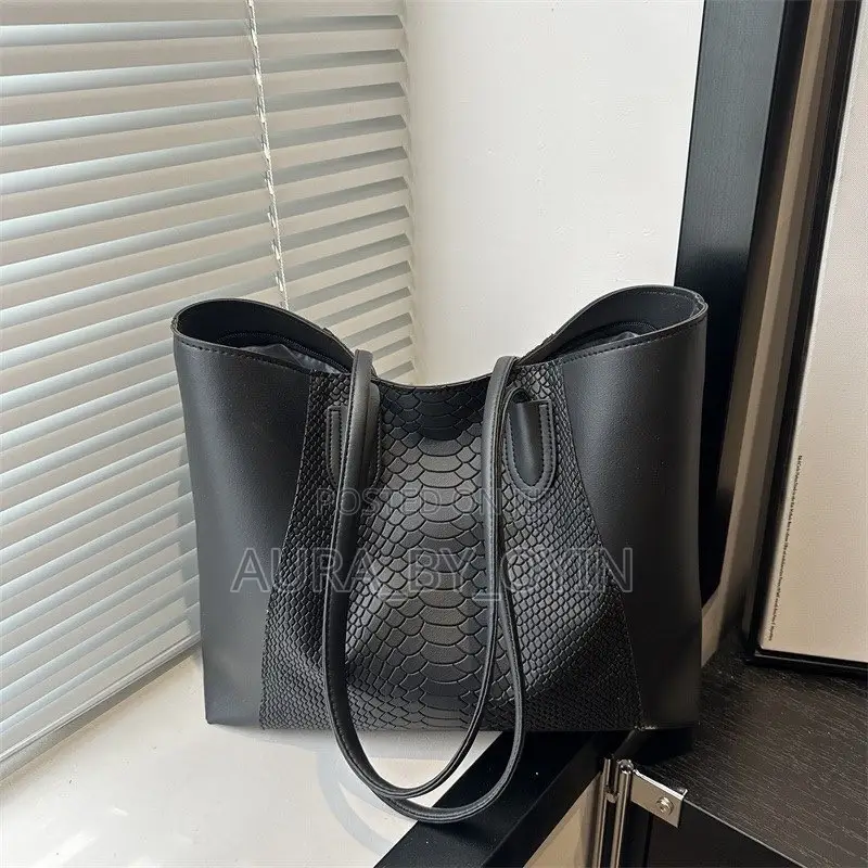 Ladies Tote Bags