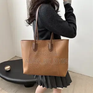 Ladies Tote Bags