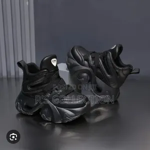 Ladies Fashion Design Shoes