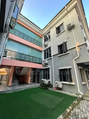 2bdrm Apartment in Ikate Lekki Lagos for rent