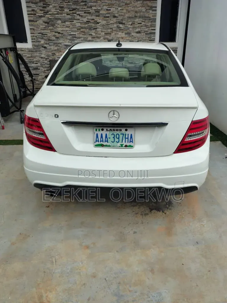 Mercedes-Benz C350 2012 White