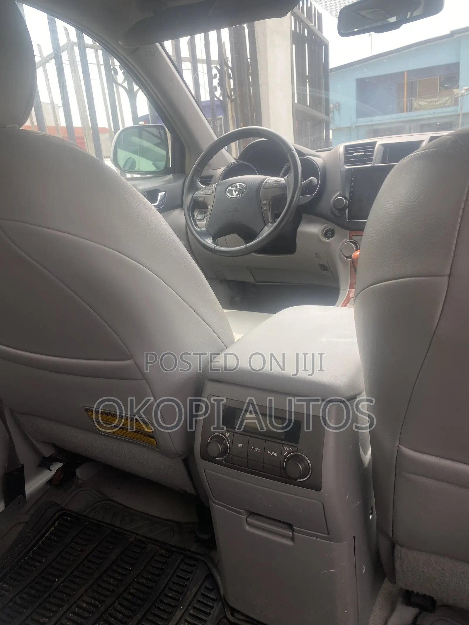 Toyota Highlander 2009 Silver