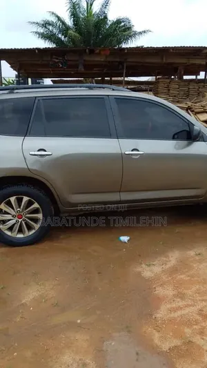 Toyota RAV4 2012 Green