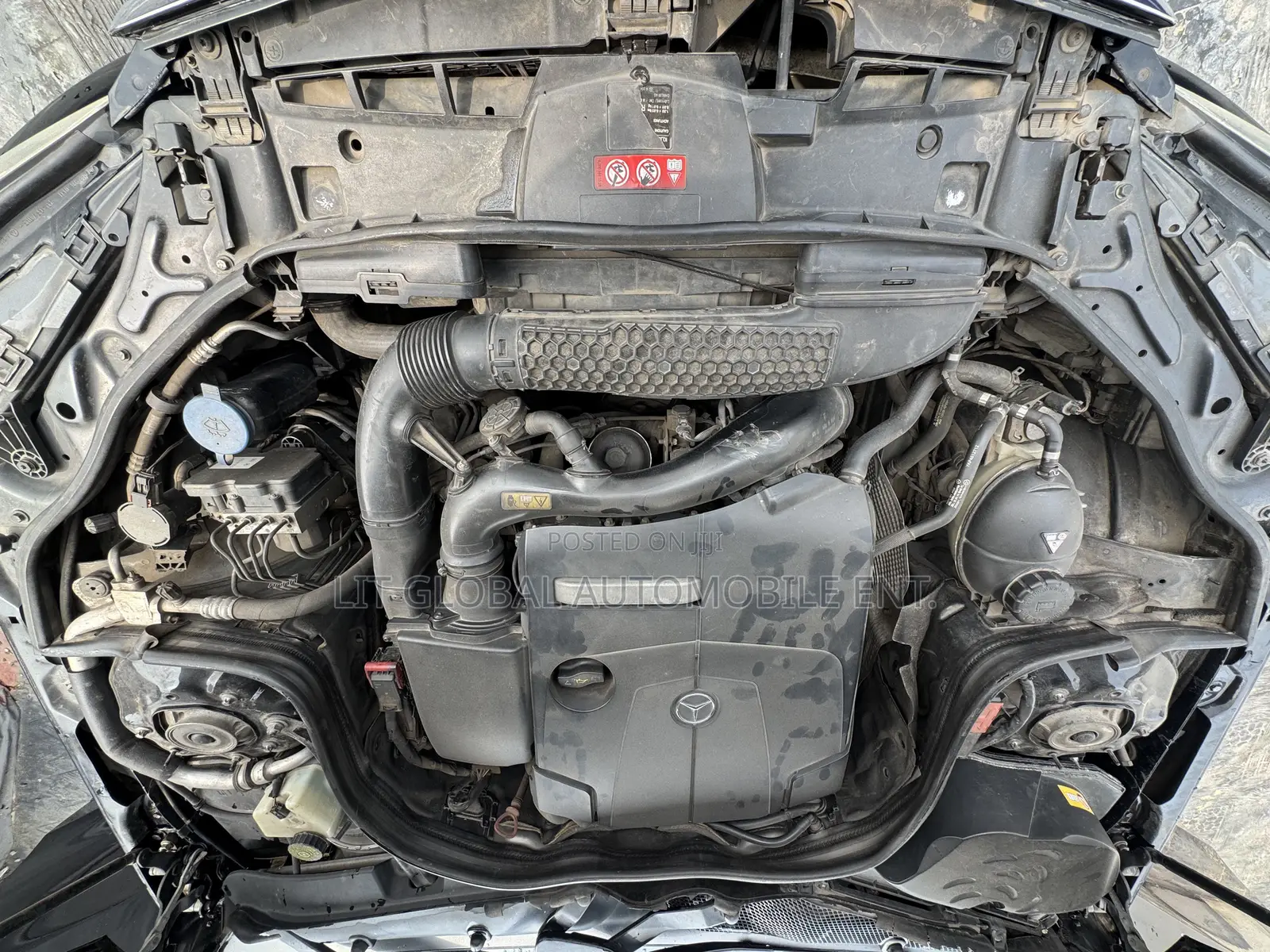 Mercedes-Benz E200 2014 Black