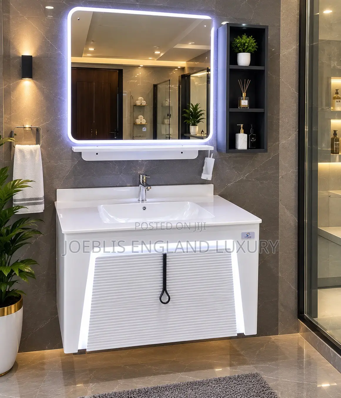 Cabinet Basin With Light