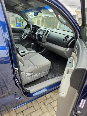 Toyota Tacoma PreRunner 4dr Double Cab 5.0 ft. SB (2.7L 4cyl 4A) 2015