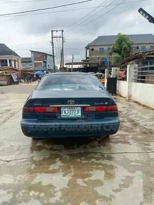 Toyota Camry 2001 Green