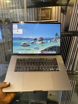 Laptop Apple MacBook 2019 64GB Intel Core i9 SSD 1T