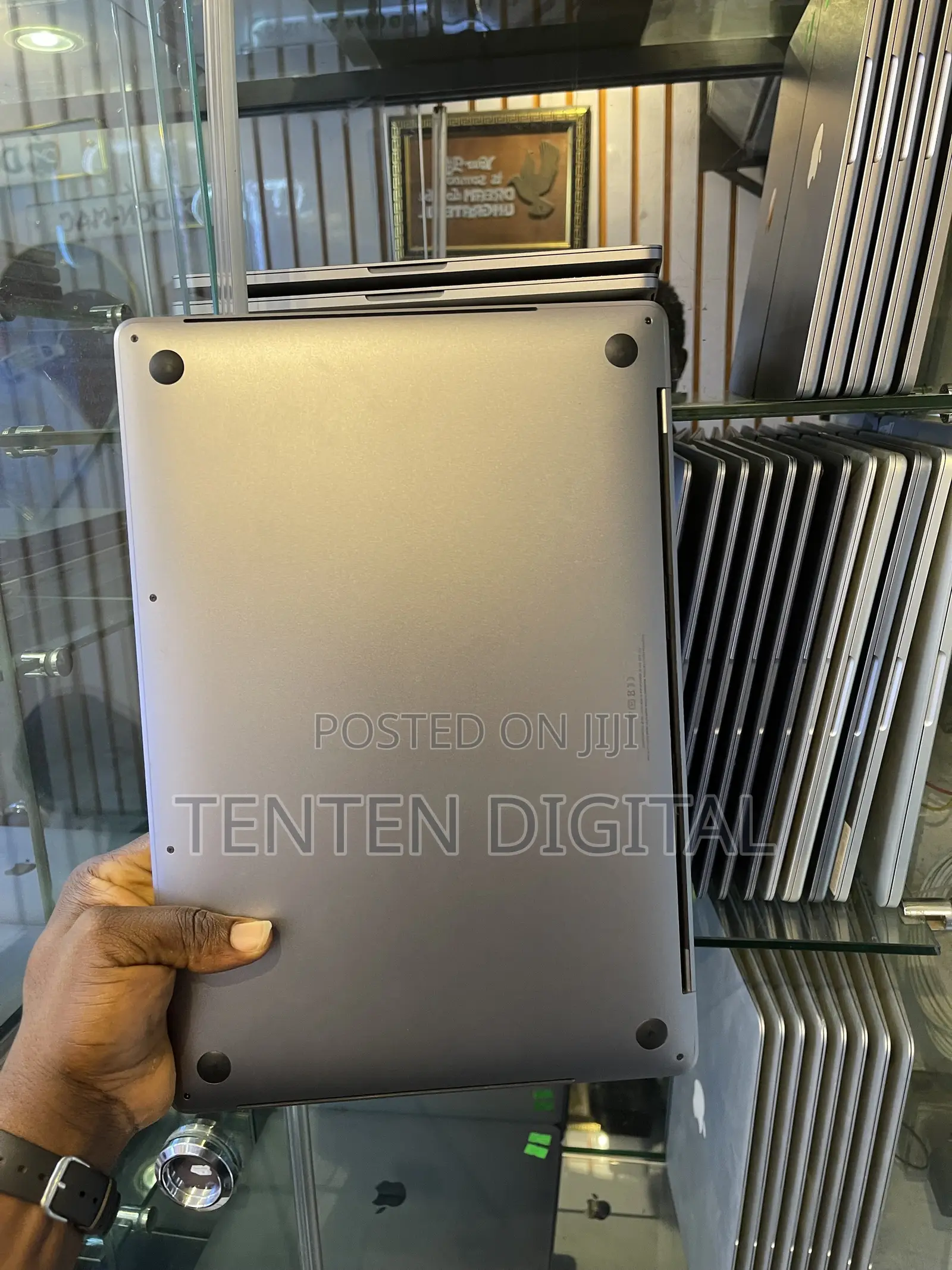 Laptop Apple MacBook 2019 64GB Intel Core i9 SSD 1T