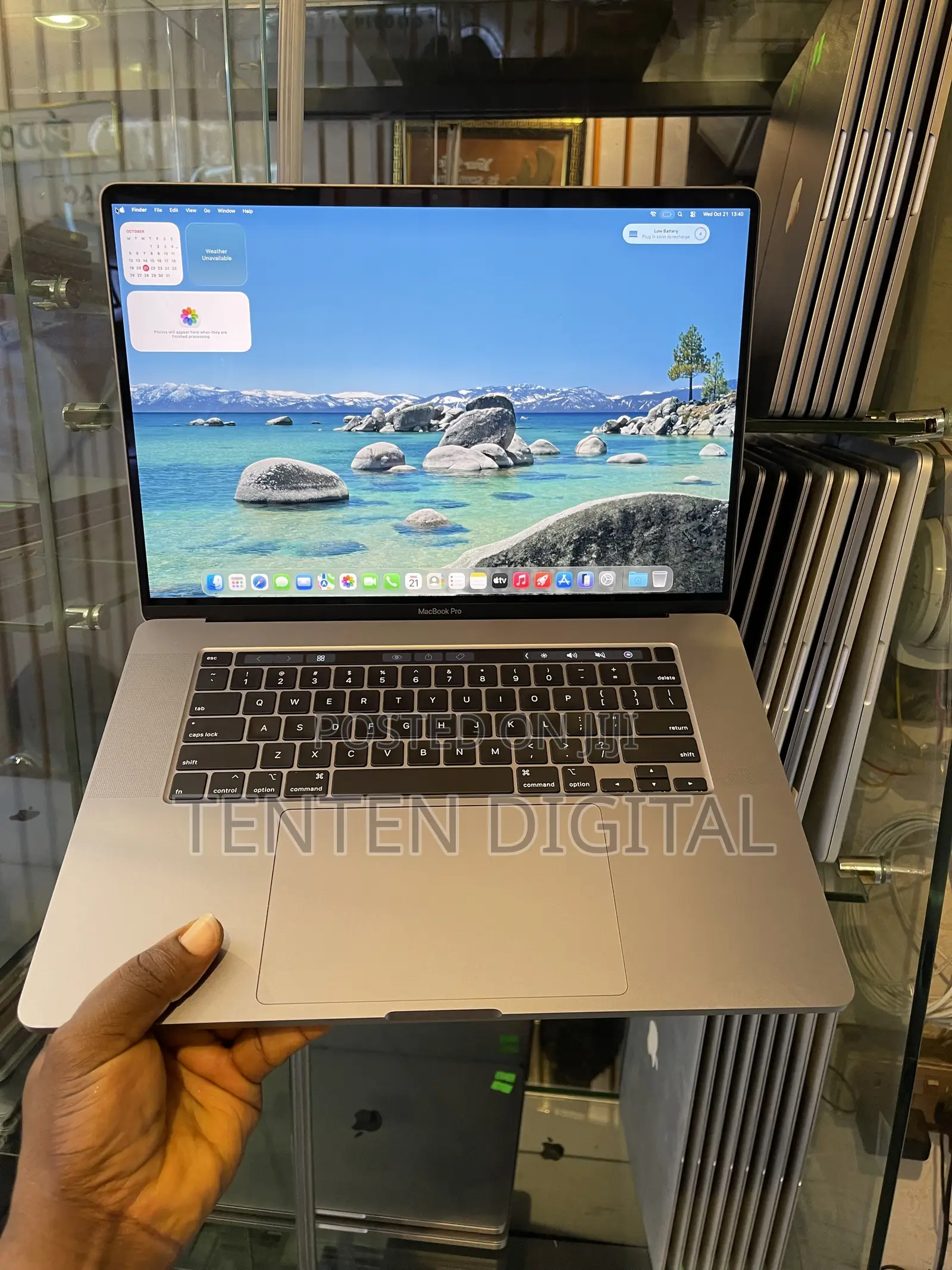 Laptop Apple MacBook 2019 64GB Intel Core i9 SSD 1T