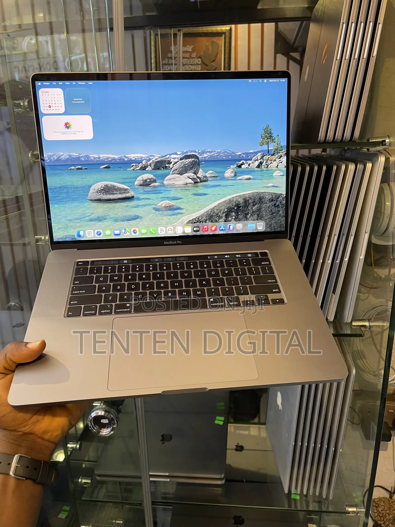 Laptop Apple MacBook 2019 64GB Intel Core i9 SSD 1T