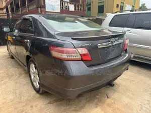 Toyota Camry SE 4dr Sedan (2.4L 4cyl 5A) 2009 Gray